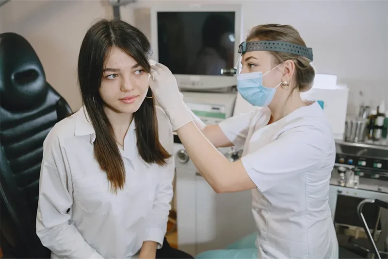 Otorrinolaringologista